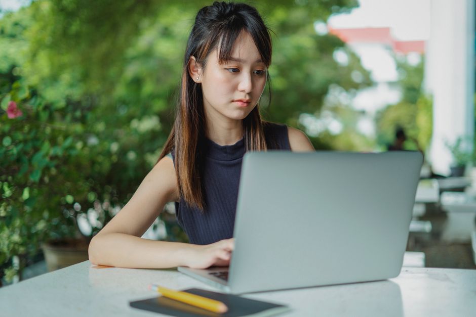 Malaysian patient comparing clinic prices online