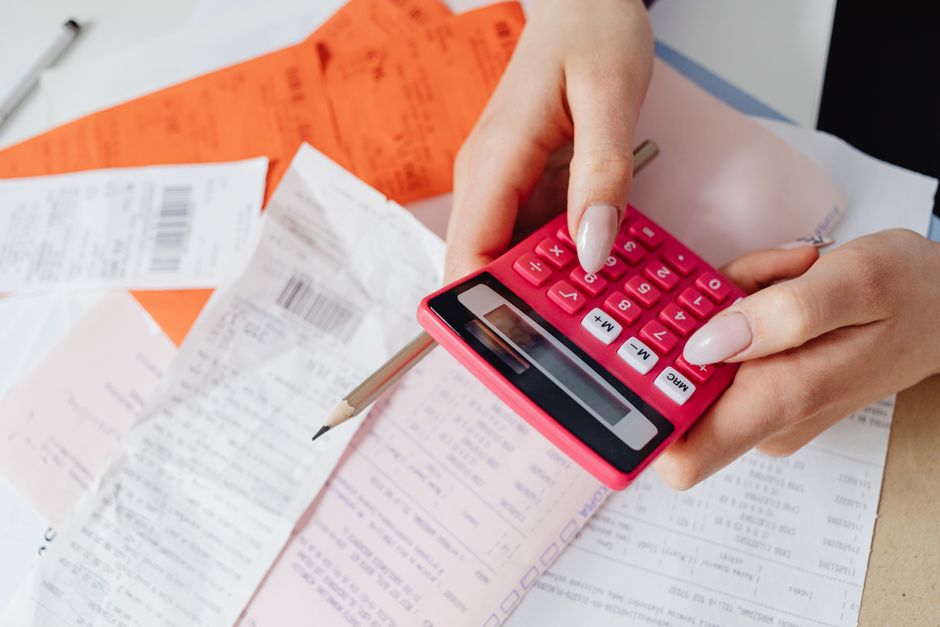 Reviewing a payment gateway fee schedule before signing