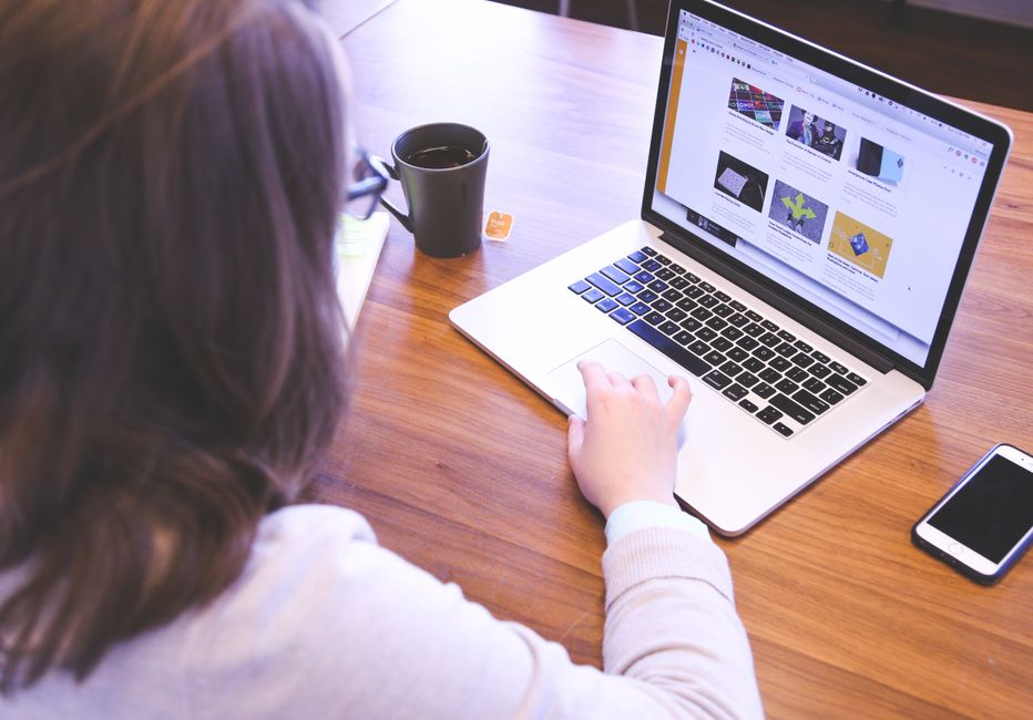 Why updating website content matters for SEO and AI search
